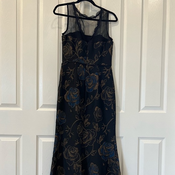 JS Collections Formal Gown - Picture 3 of 7